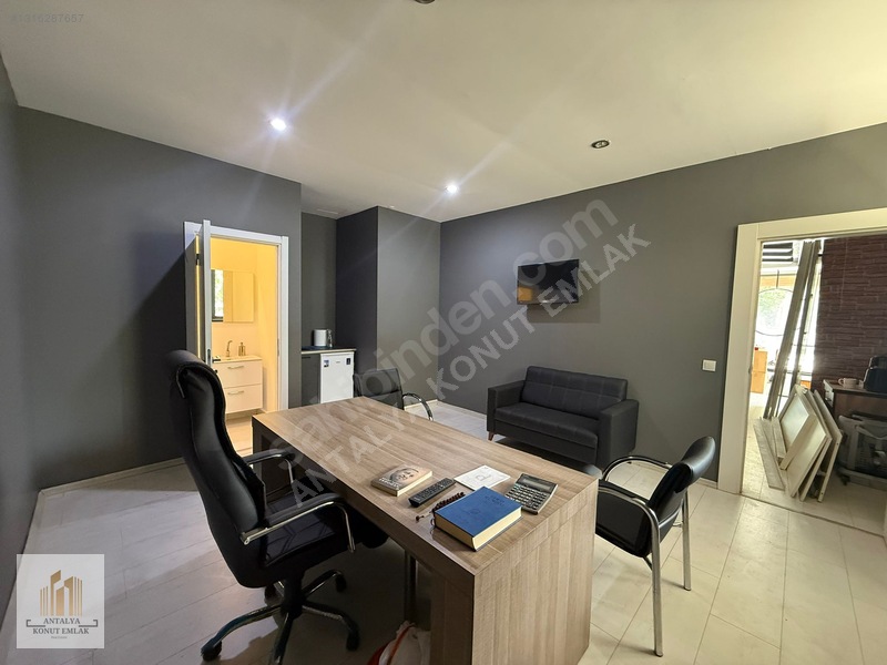 Kırcami Cadde Üzeri Depolu Geniş 1+1 Kiralık Ofis — fotoğraf 5