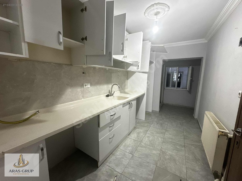 Çiftehavuzlarda Kiralık 1+1 Daire — fotoğraf 7