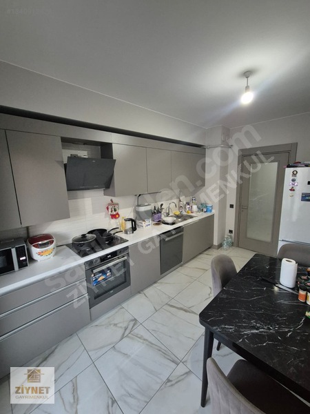Meydan Zeytinburnu'nda 2 Aya Teslim Satılık 2+1 Geniş Tip Daire — fotoğraf 11