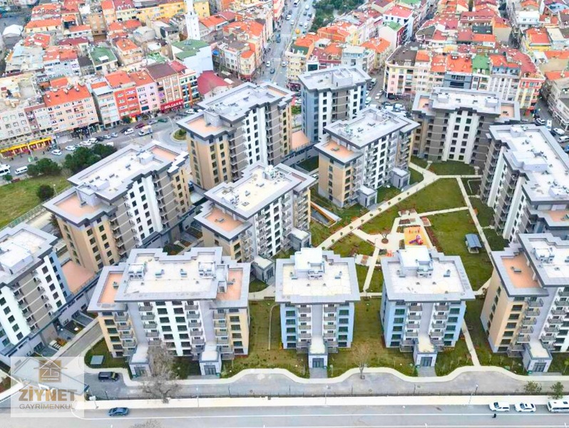 Meydan Zeytinburnu'nda 2 Aya Teslim Satılık 2+1 Geniş Tip Daire — fotoğraf 34