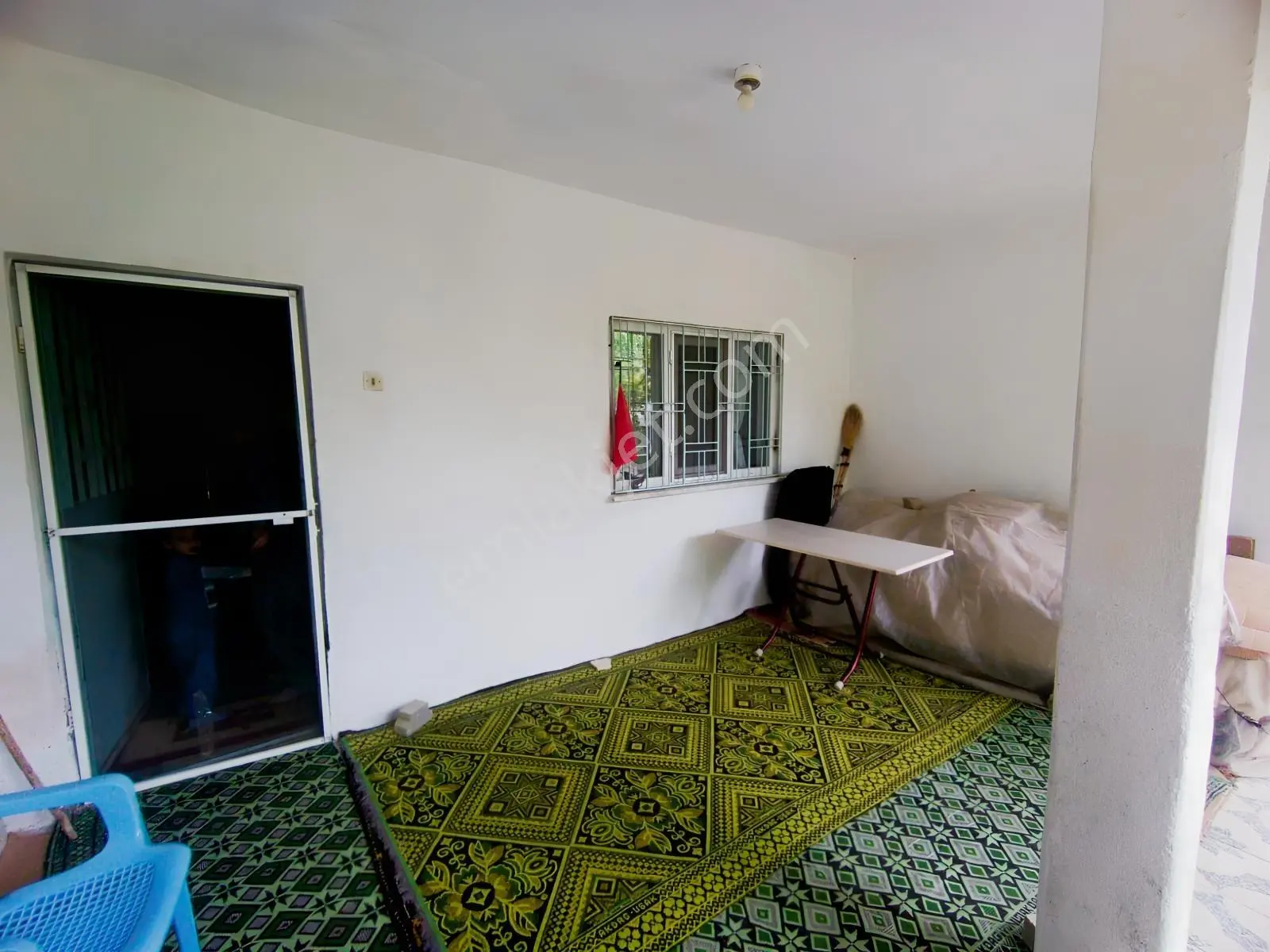 Eşmede 575 M² Arsa İçinde 120 M² Satılık 2 Katlı Müstakil Ev — fotoğraf 4