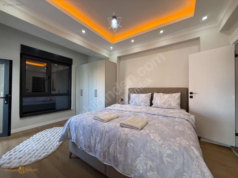Tam Müstakilbahçeli Havuzlu Y Isıtmalı Ultra Lüks 4+1 Villa!! — fotoğraf 25