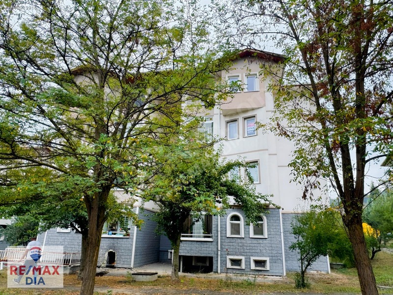 Remax Dıa'dan Bolu Taşkesti'de Toki 1. Etap 2+1 Satılık Daire — fotoğraf 2