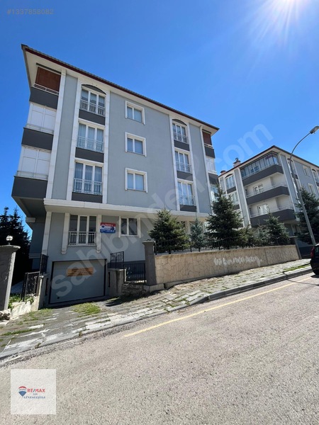 Remax İlke'den Şükrüpaşa'da 3+1 Satılık Daire