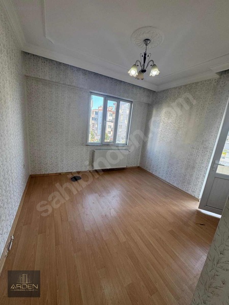 Arden Gayrimenkulden Karacaahmette 2+1 Arakat Bakımlı Daire — fotoğraf 11