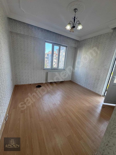 Arden Gayrimenkulden Karacaahmette 2+1 Arakat Bakımlı Daire — fotoğraf 13