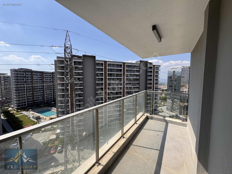 Manisa Meydan Sitesinde 3+1 Kapalı Mutfak Ara Kat Kiralık Daire — fotoğraf 2