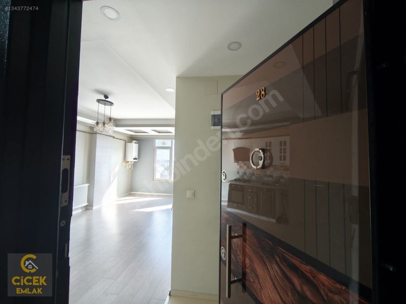 Çiçek Emlak Tan Kiralık 2+1(amerikan Mutfak) — fotoğraf 33