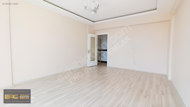 Üngüt Jandarma Civarı Satılık 3+1 Daire — fotoğraf 7
