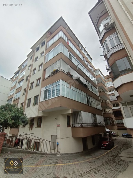 Şirinevler'de Satılık 2+1 İçi Full Yapılı Asansörlü — fotoğraf 2
