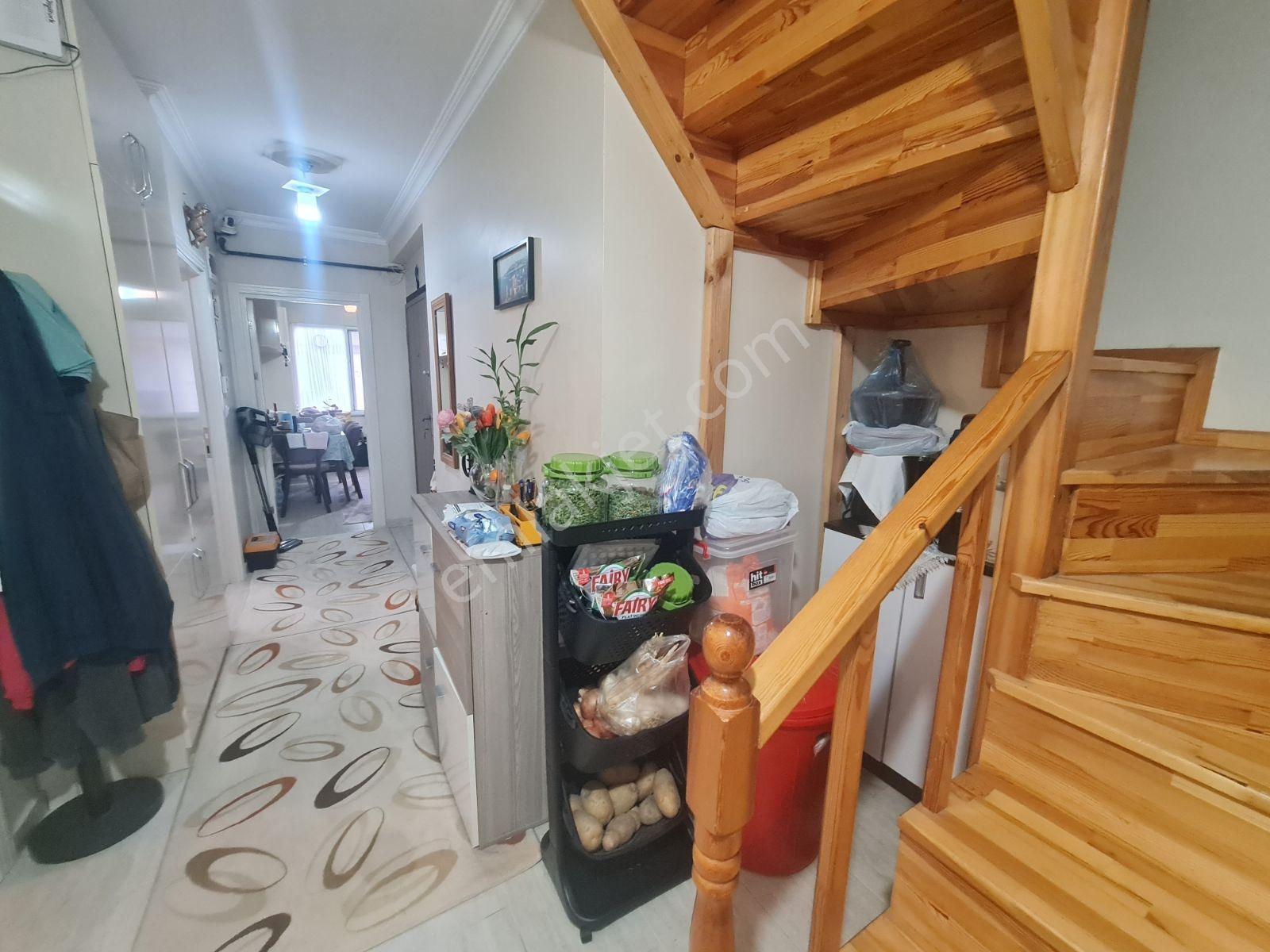 Sarıgazi Merkezde Satılık Çatı Dubleks — fotoğraf 22