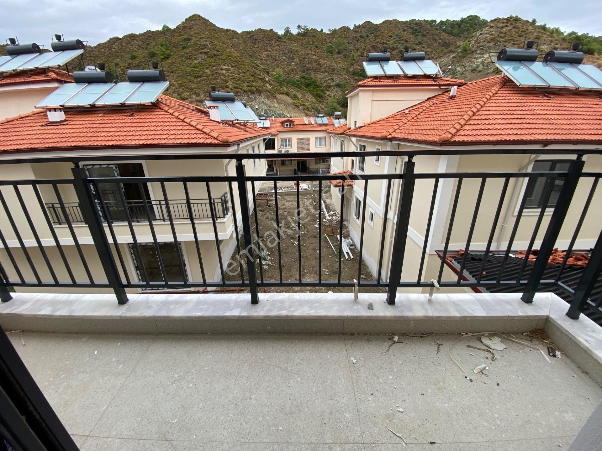 Ortaca Merkezde Satılık 1+1 Sıfır Lüks Daire — fotoğraf 5