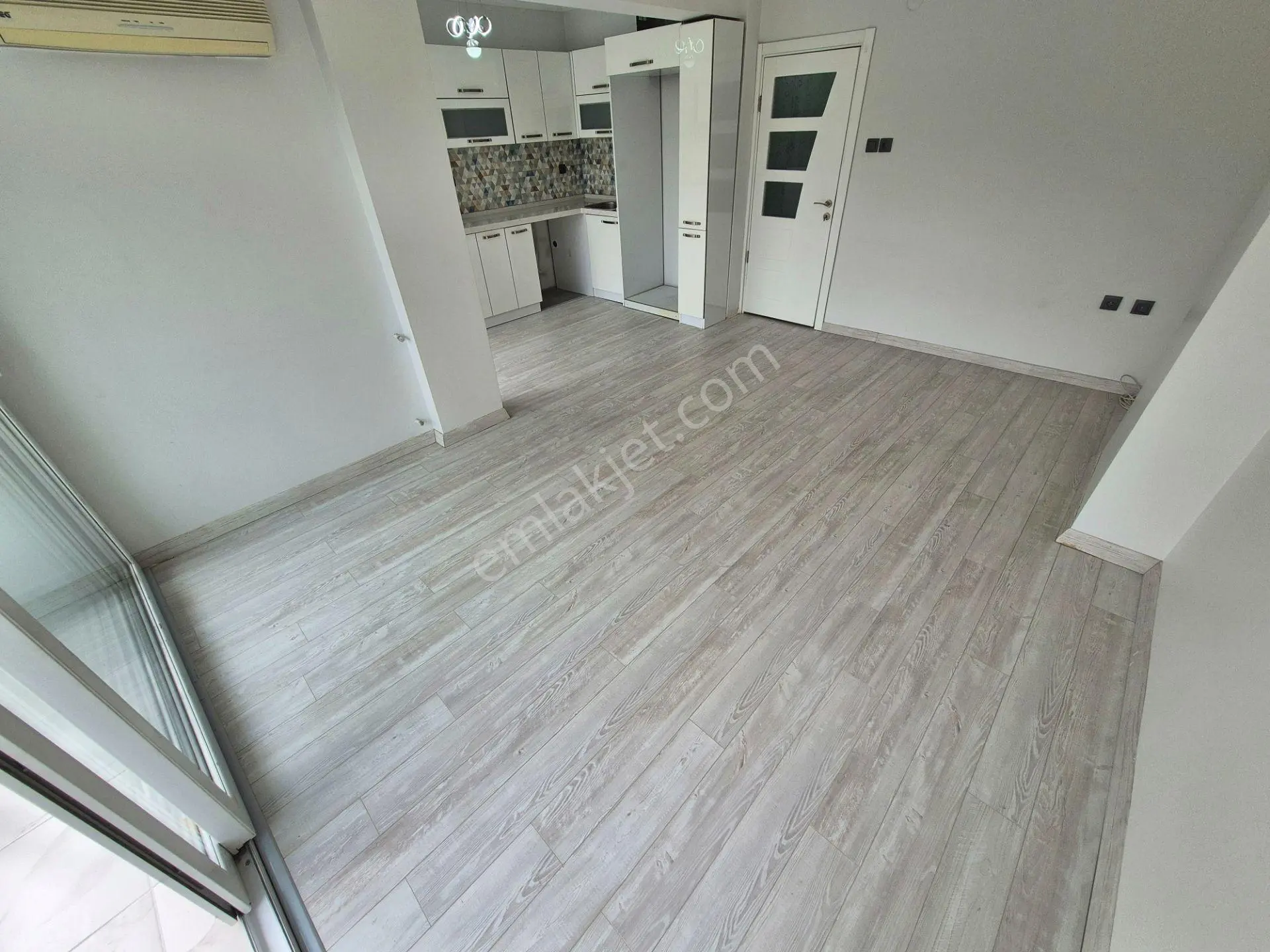 Aktif'ten Sarıkızda Satılık Manzaralı Arakat Full Yapılı Ferah 2+1daire — fotoğraf 6