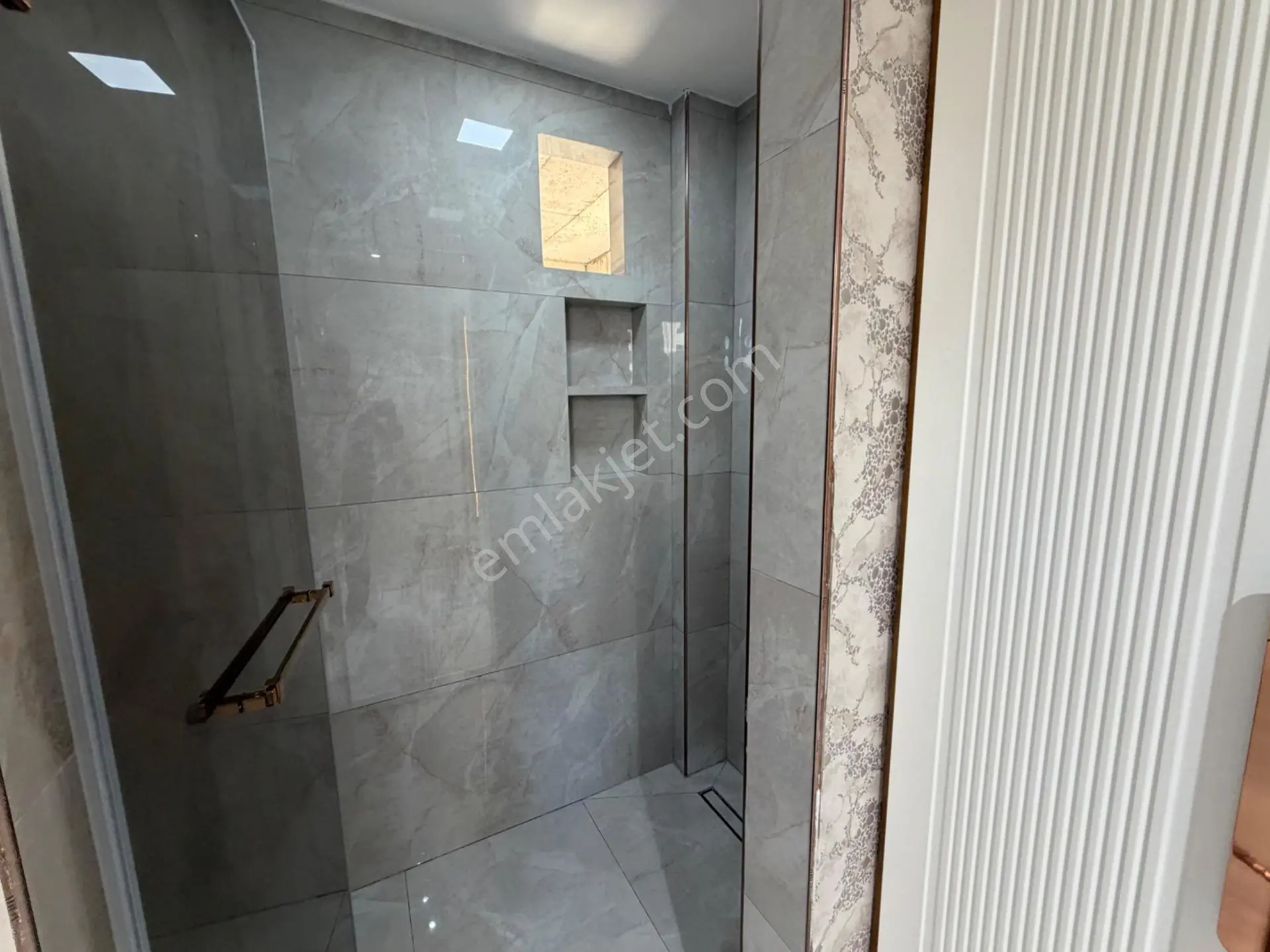 Bkc ‘den Atakent’te Delüx 3+1 — fotoğraf 31