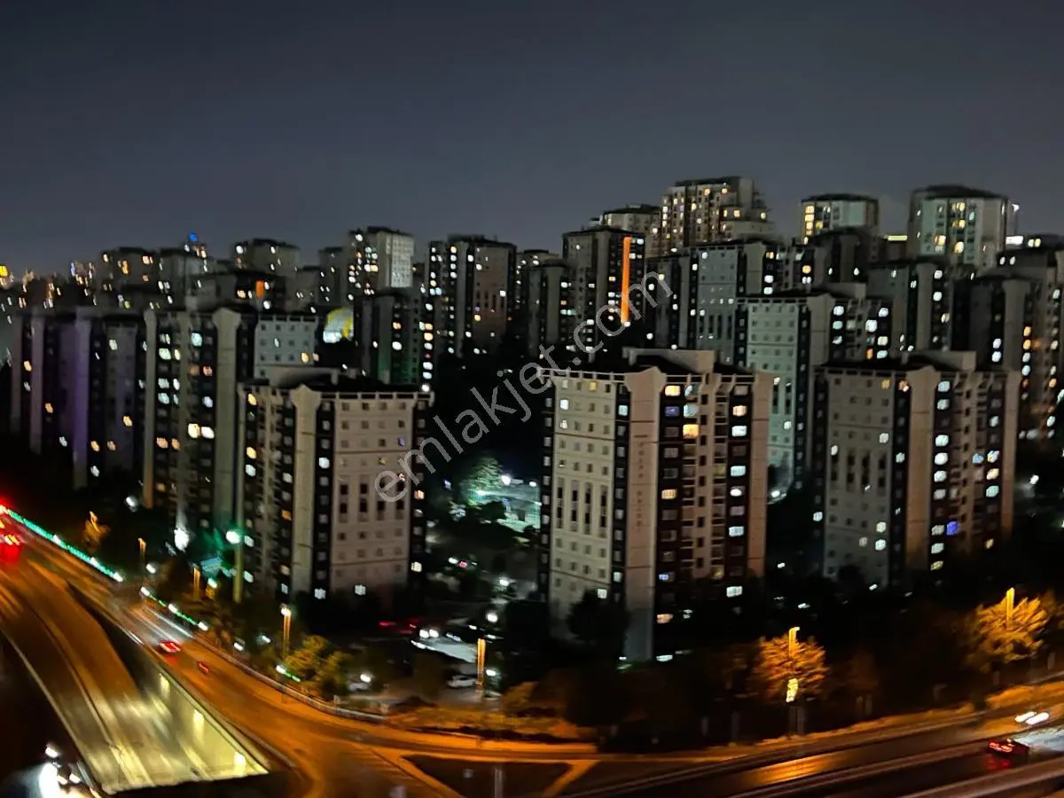 Küçükçekmece Halkalı Atakent Mah.toki Fulya^da 3+1 Satılık Daire — fotoğraf 2