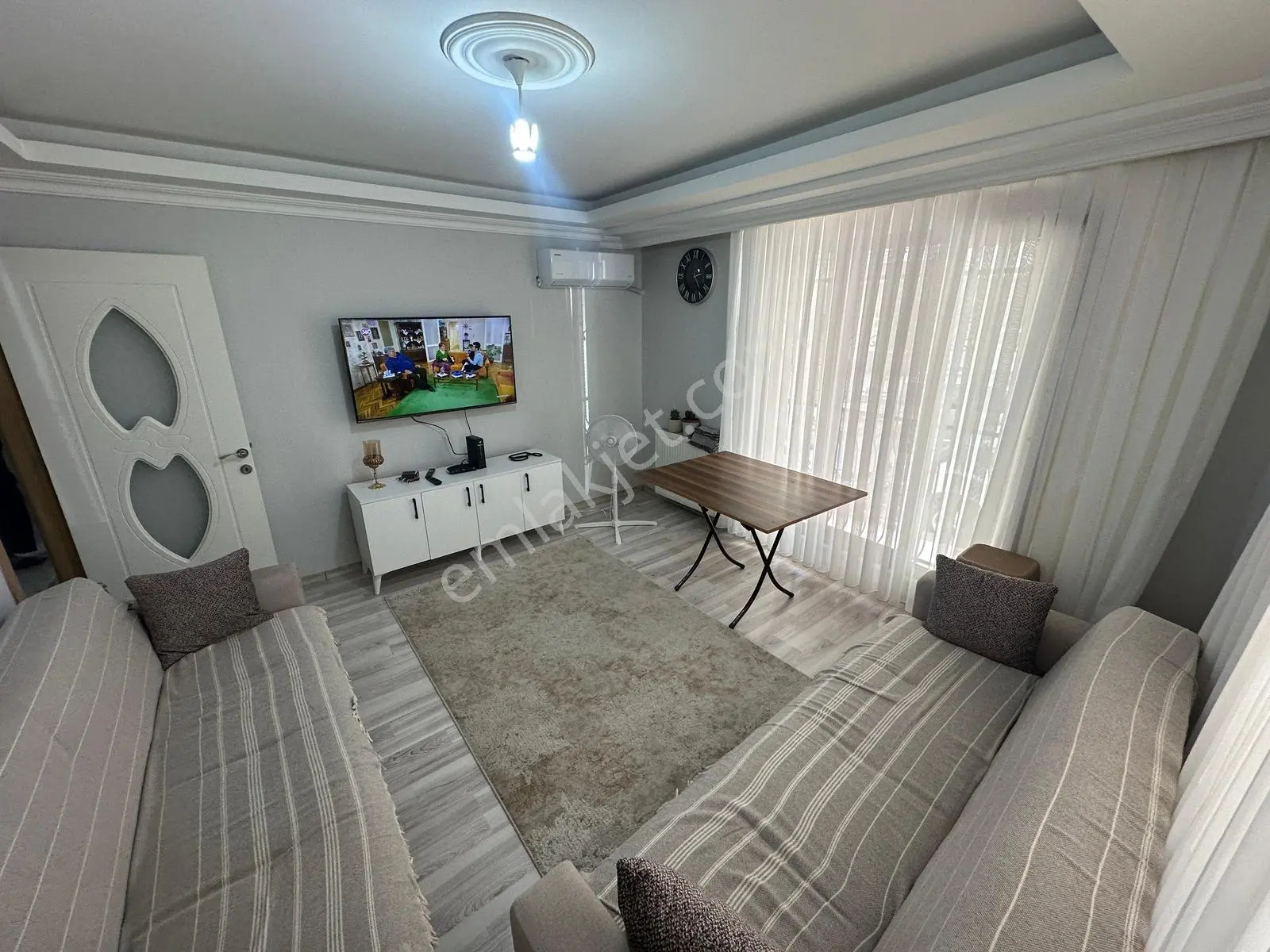 Family'den Şirinevler De 2+1 70m² 8 Yıllık Satılık Bakımlı Daire — fotoğraf 3