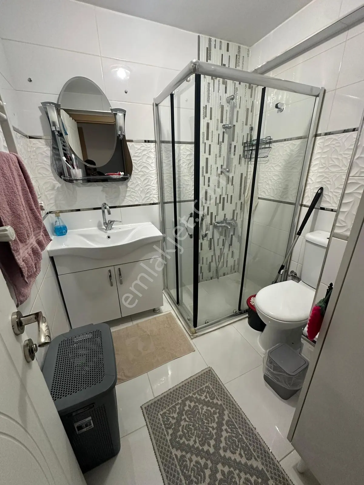 Family'den Şirinevler De 2+1 70m² 8 Yıllık Satılık Bakımlı Daire — fotoğraf 11