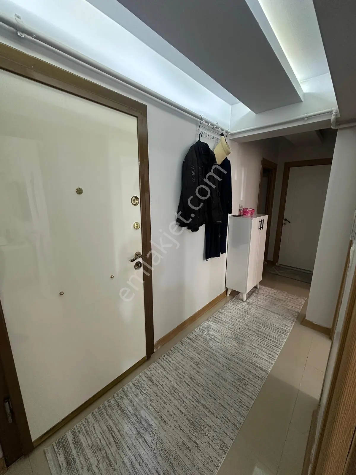 Family'den Şirinevler De 2+1 70m² 8 Yıllık Satılık Bakımlı Daire — fotoğraf 16