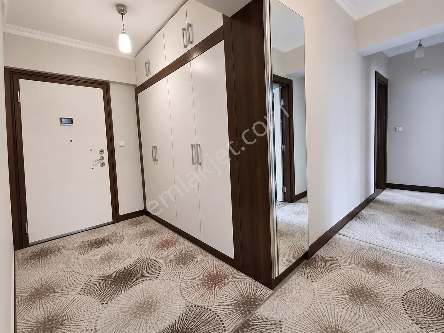 Gaziosmanpaşa Barbarosta Havuzlu Sitede Geniş 2+1 Arakat Daire ! — fotoğraf 30