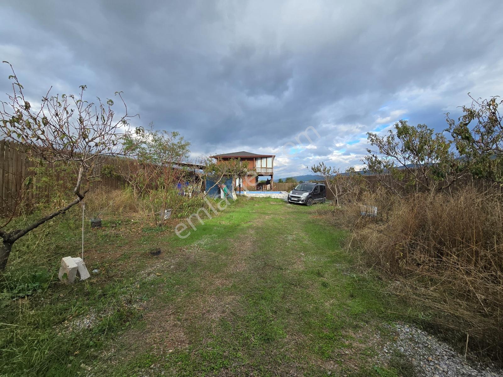 Mef Gyd'den İznik Alakaya'da 525m² Arsa İçinde 160m² Ahşap Villa — fotoğraf 4