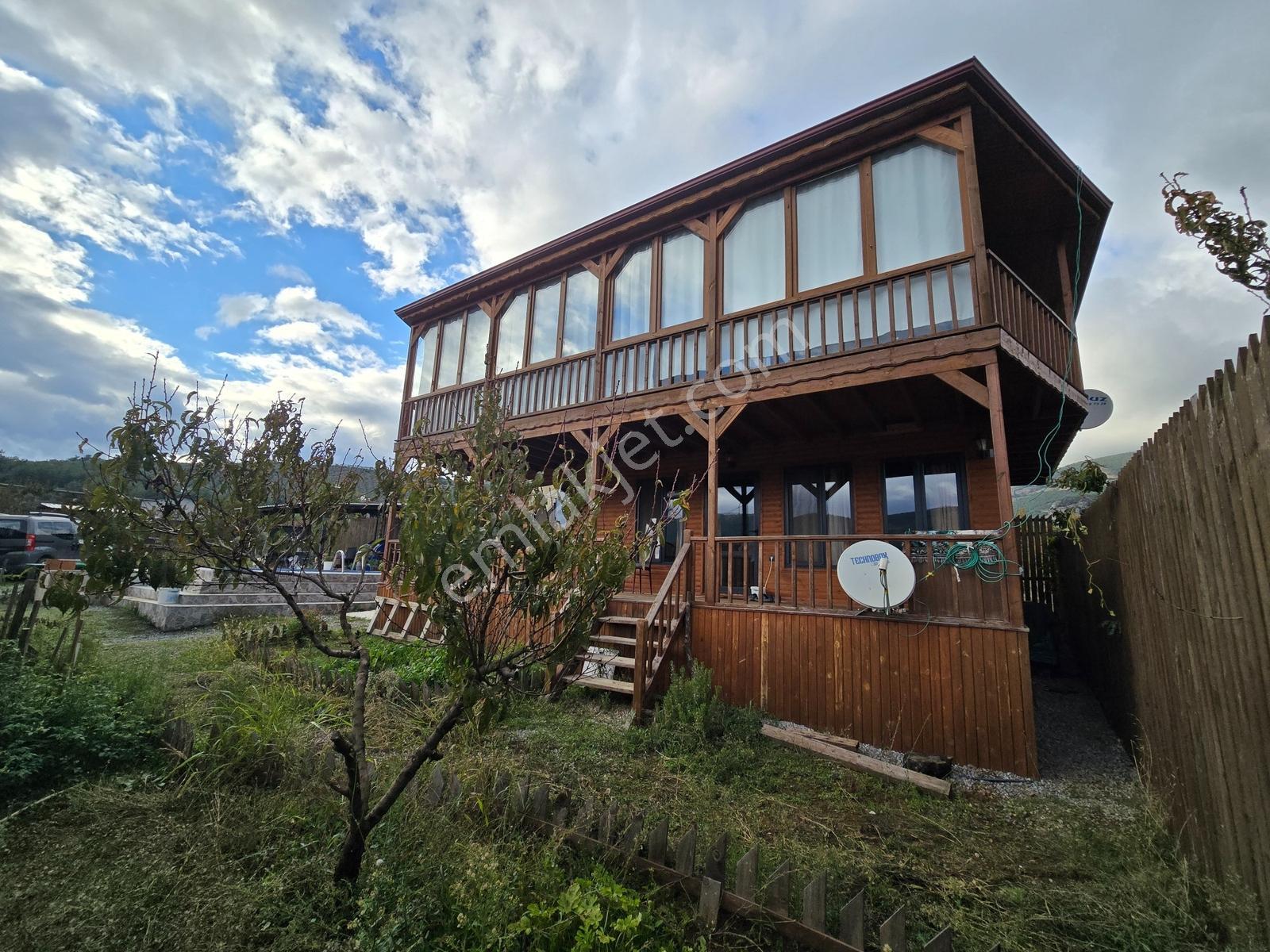 Mef Gyd'den İznik Alakaya'da 525m² Arsa İçinde 160m² Ahşap Villa — fotoğraf 8