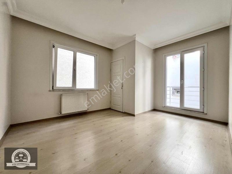 Eyüp Sultan'da Diş Hastanesine Yakın 3+1 Arakat Daire — fotoğraf 12
