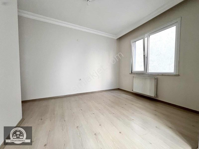 Eyüp Sultan'da Diş Hastanesine Yakın 3+1 Arakat Daire — fotoğraf 15