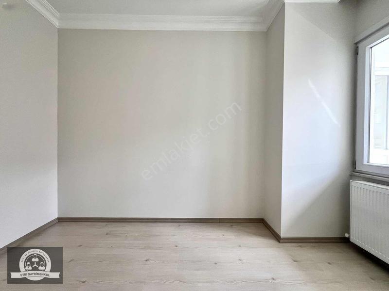 Eyüp Sultan'da Diş Hastanesine Yakın 3+1 Arakat Daire — fotoğraf 23