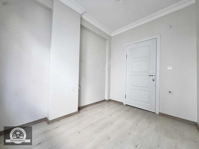 Eyüp Sultan'da Diş Hastanesine Yakın 3+1 Arakat Daire — fotoğraf 28
