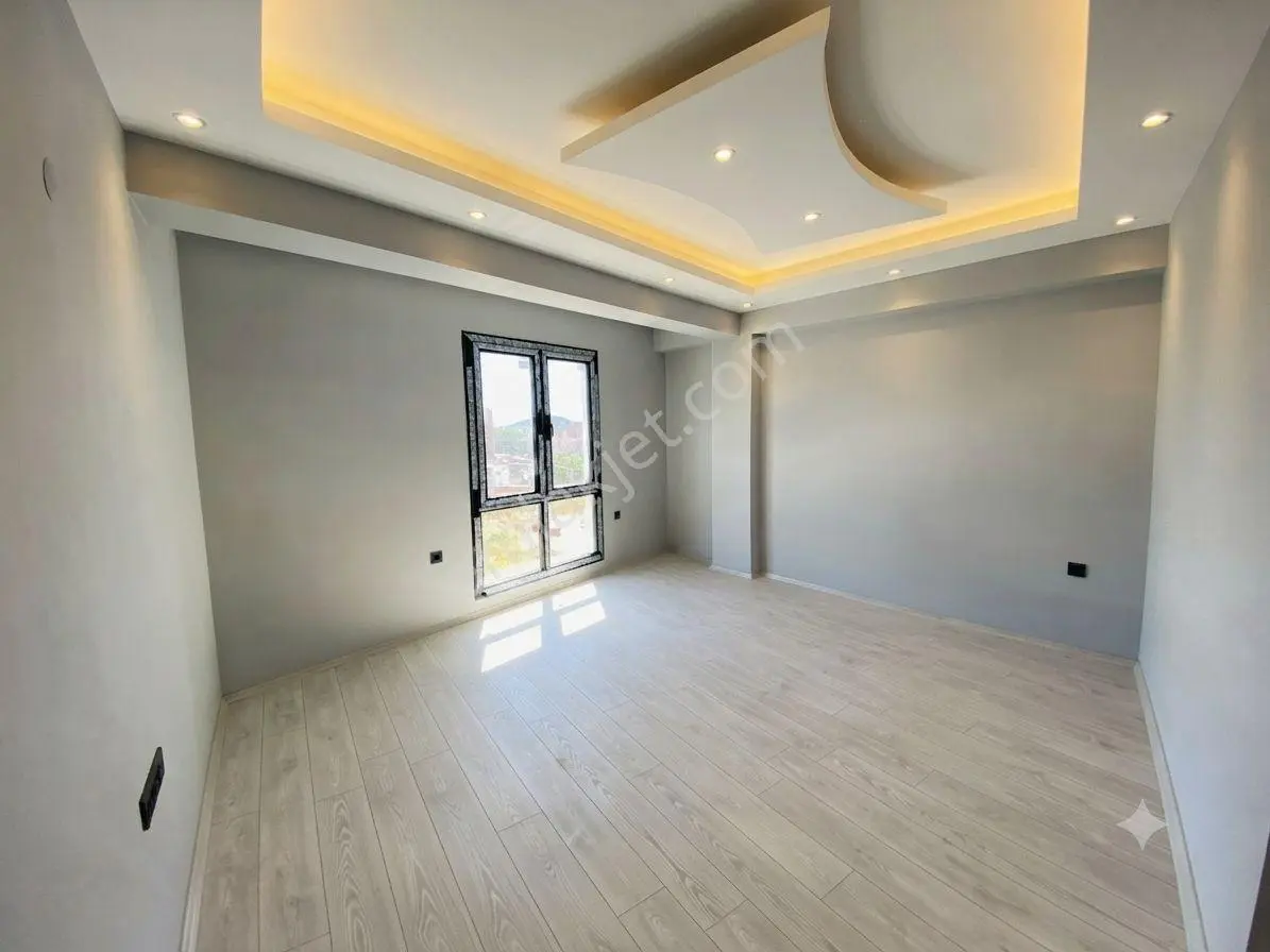 Aktif'ten Daire Fiyatından Ucuz Satılık Dağ Manzaralı Ayrı Mutfaklı Lüx 3+1dublex — fotoğraf 2