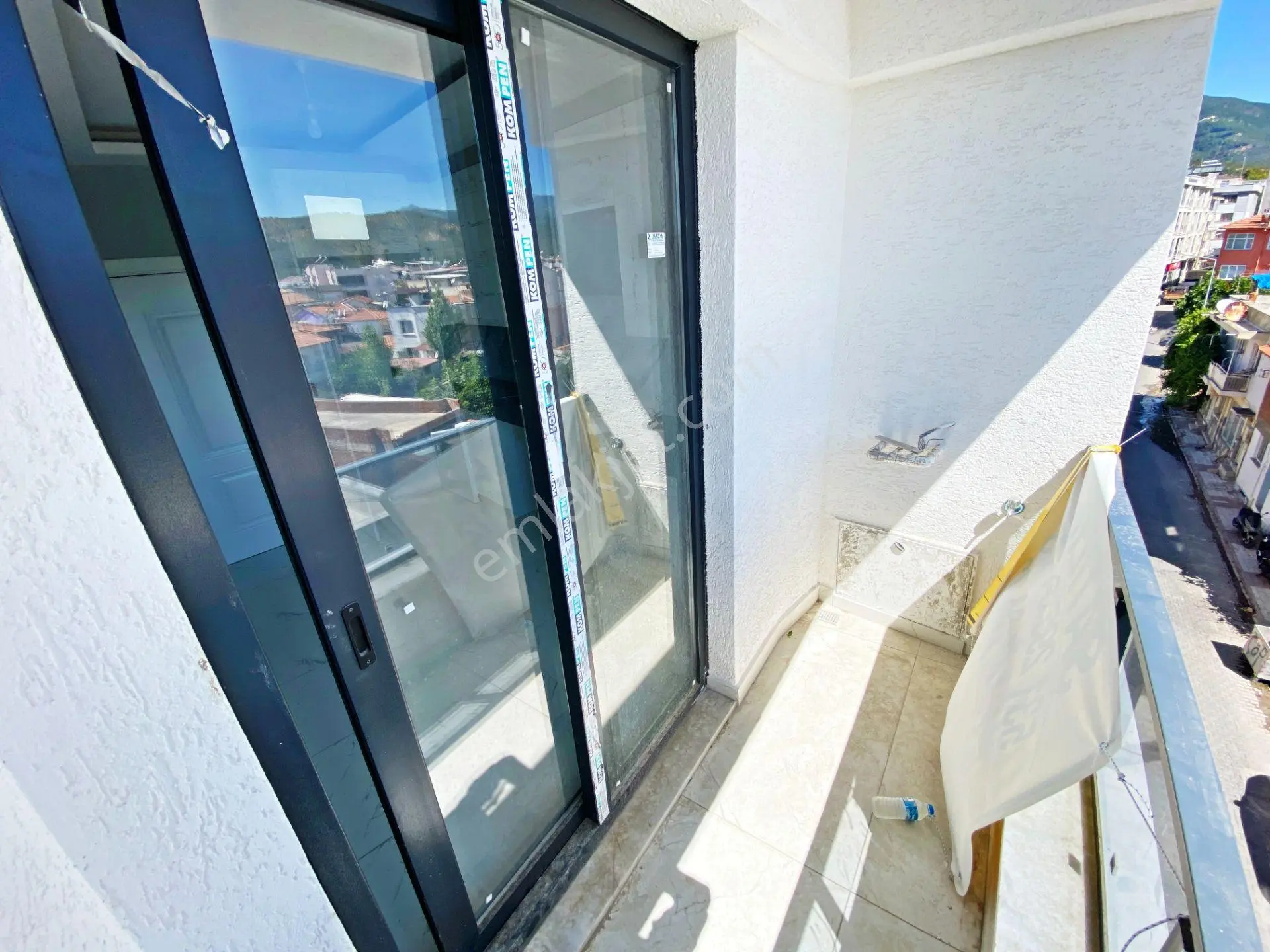 Aktif'ten Daire Fiyatından Ucuz Satılık Dağ Manzaralı Ayrı Mutfaklı Lüx 3+1dublex — fotoğraf 4