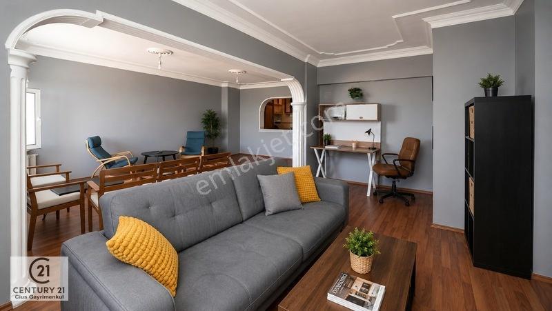 C21 Cius; Yıldırım Sitesi'nde Deniz Manzaralı Eşyalı 3+1 Ara Kat — fotoğraf 8