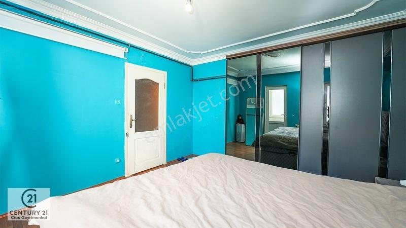 C21 Cius; Yıldırım Sitesi'nde Deniz Manzaralı Eşyalı 3+1 Ara Kat — fotoğraf 24