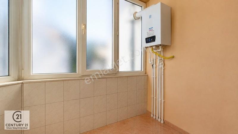 C21 Cius; Yıldırım Sitesi'nde Deniz Manzaralı Eşyalı 3+1 Ara Kat — fotoğraf 25