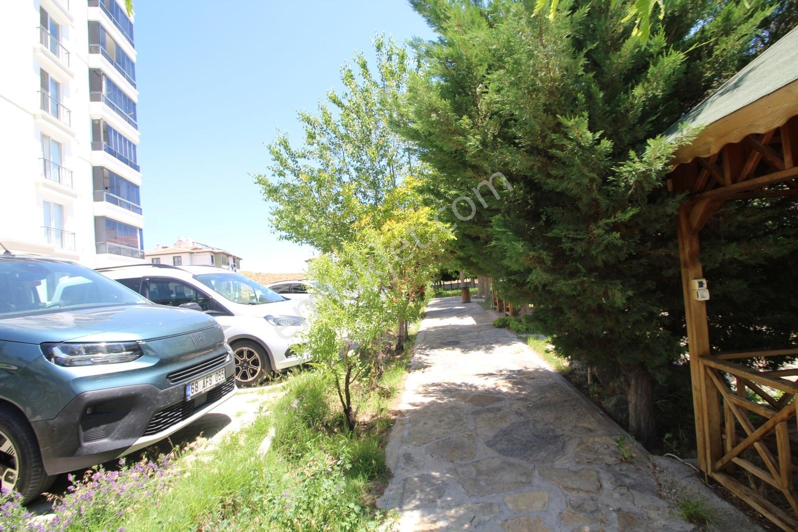 Aksaray Yunus Emre Mahallesinde Satılık 3+1 Yüksek Giriş Daire — fotoğraf 8