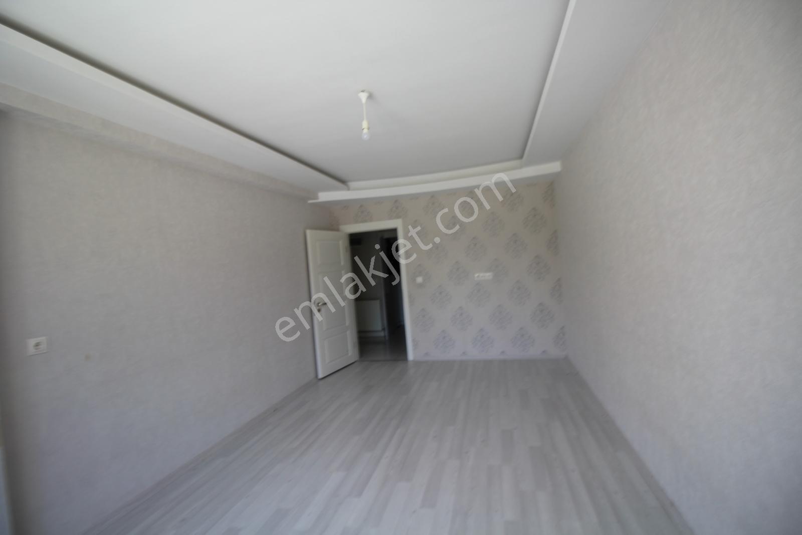 Aksaray Yunus Emre Mahallesinde Satılık 3+1 Yüksek Giriş Daire — fotoğraf 13