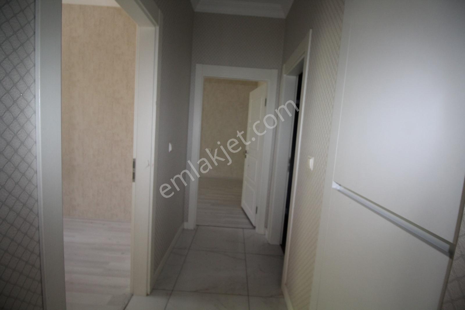 Aksaray Yunus Emre Mahallesinde Satılık 3+1 Yüksek Giriş Daire — fotoğraf 16