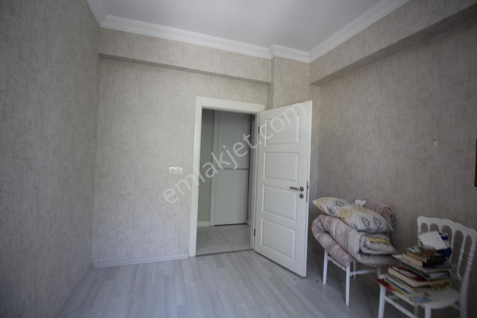 Aksaray Yunus Emre Mahallesinde Satılık 3+1 Yüksek Giriş Daire — fotoğraf 17