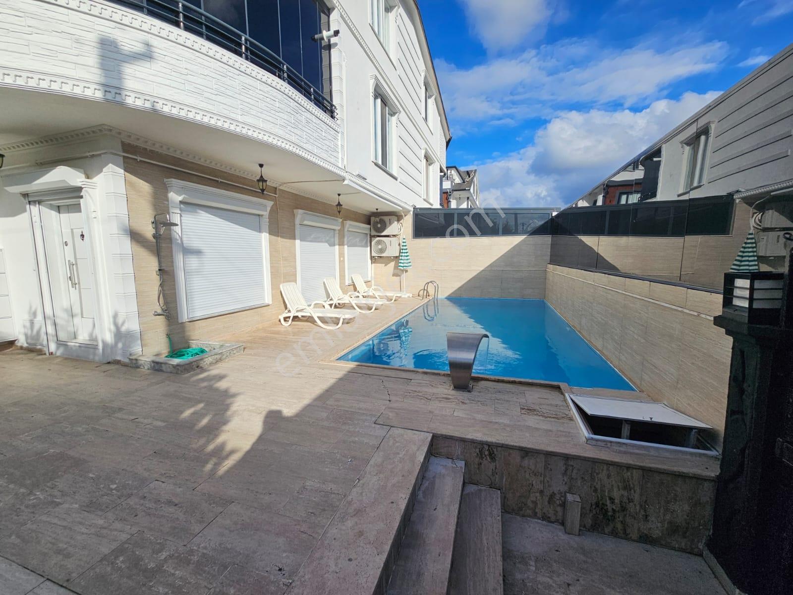 Deniz'den 4+1 Köşe Parsel, Havuzlu, Eşyalı Villa-tanıtım Videolu — fotoğraf 5