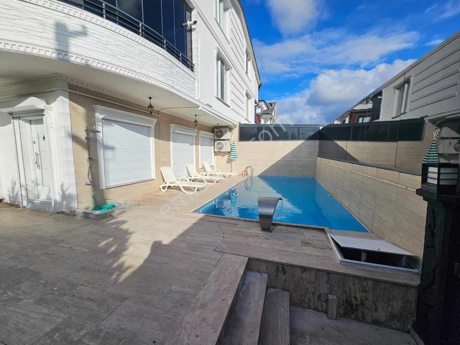 Deniz'den 4+1 Köşe Parsel, Havuzlu, Eşyalı Villa-tanıtım Videolu — fotoğraf 6