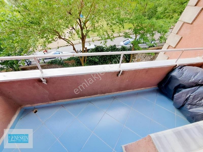 Nesrin Emlak'tan Okula Komşu Caddeye Yakın Ara Kat — fotoğraf 25