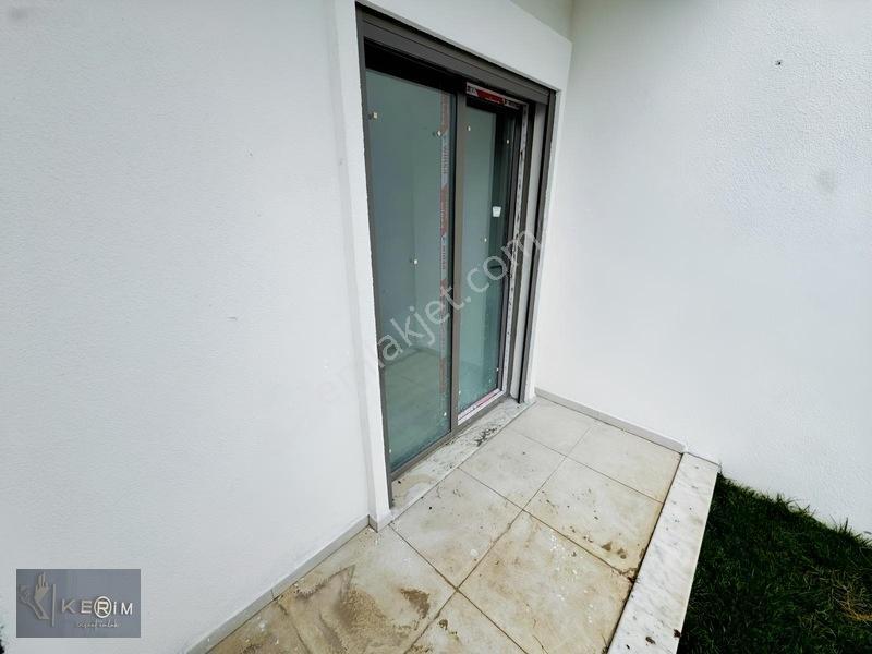 Kerim'den Küçükkuyu Merkez'de Bahçe Katı 2+1 Satılık Daire — fotoğraf 23