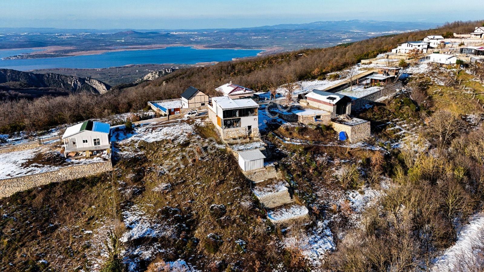 Bursa Nilüfer Unçukuru Göl Ve Dağ Manzaralı Taş Ev — fotoğraf 30
