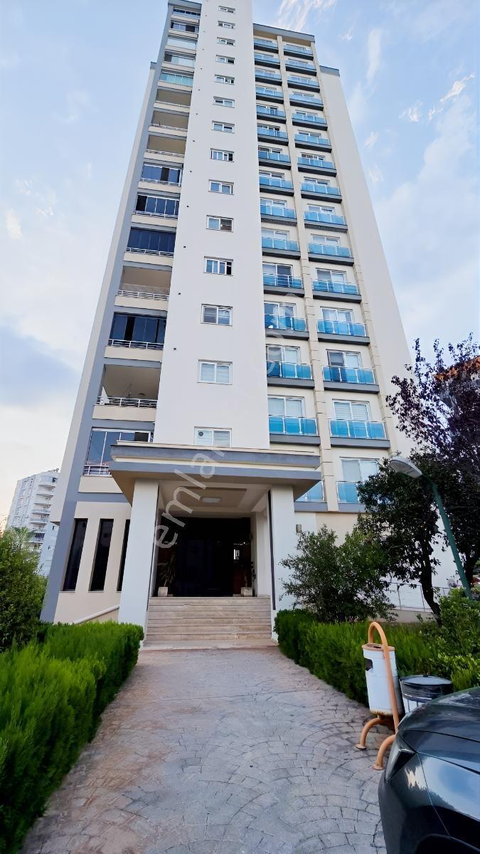 Hüseyin Okan Merzeci'de 4+1 Lüks Daire — fotoğraf 4