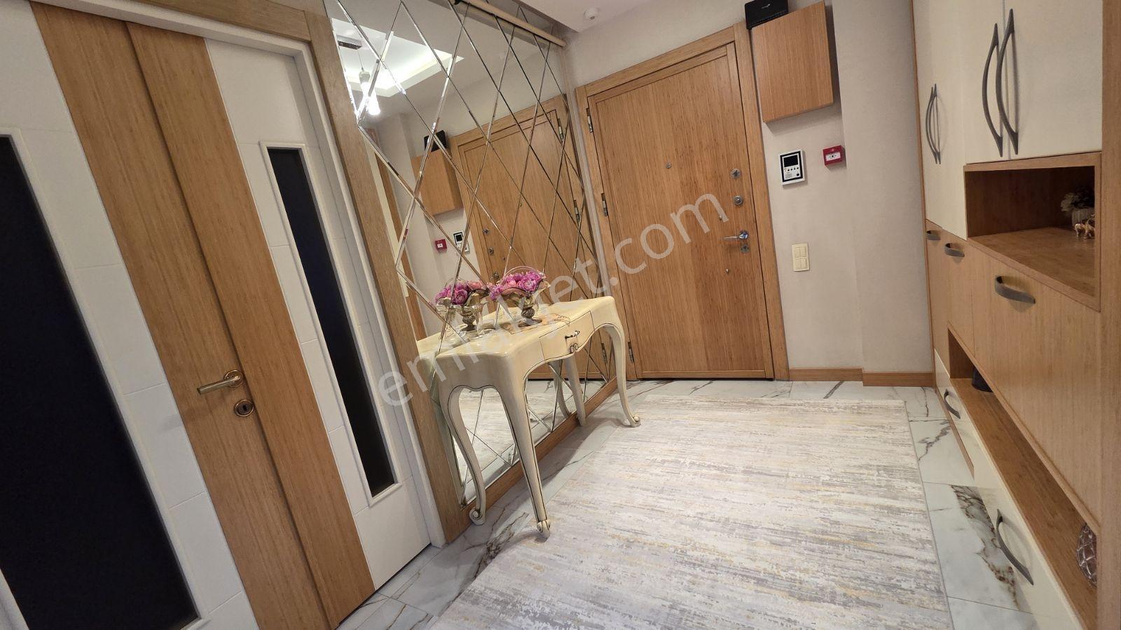 Hüseyin Okan Merzeci'de 4+1 Lüks Daire — fotoğraf 11