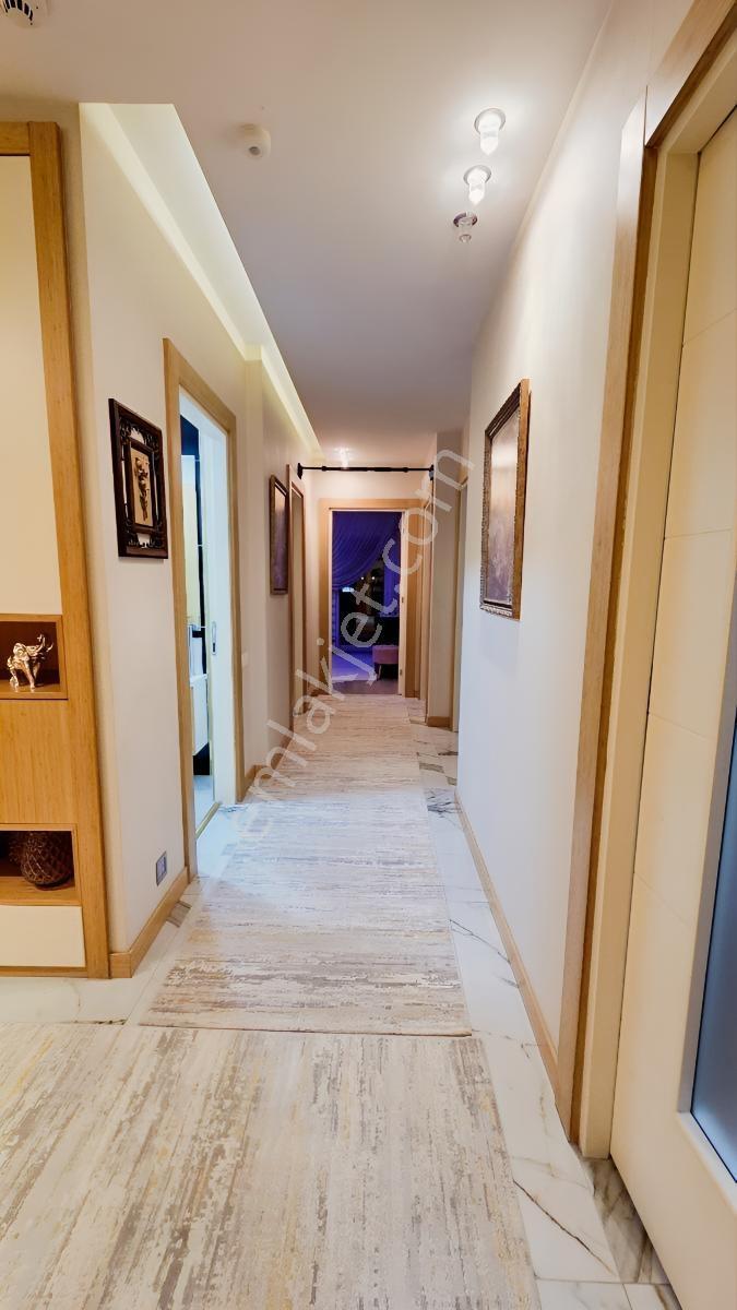 Hüseyin Okan Merzeci'de 4+1 Lüks Daire — fotoğraf 17