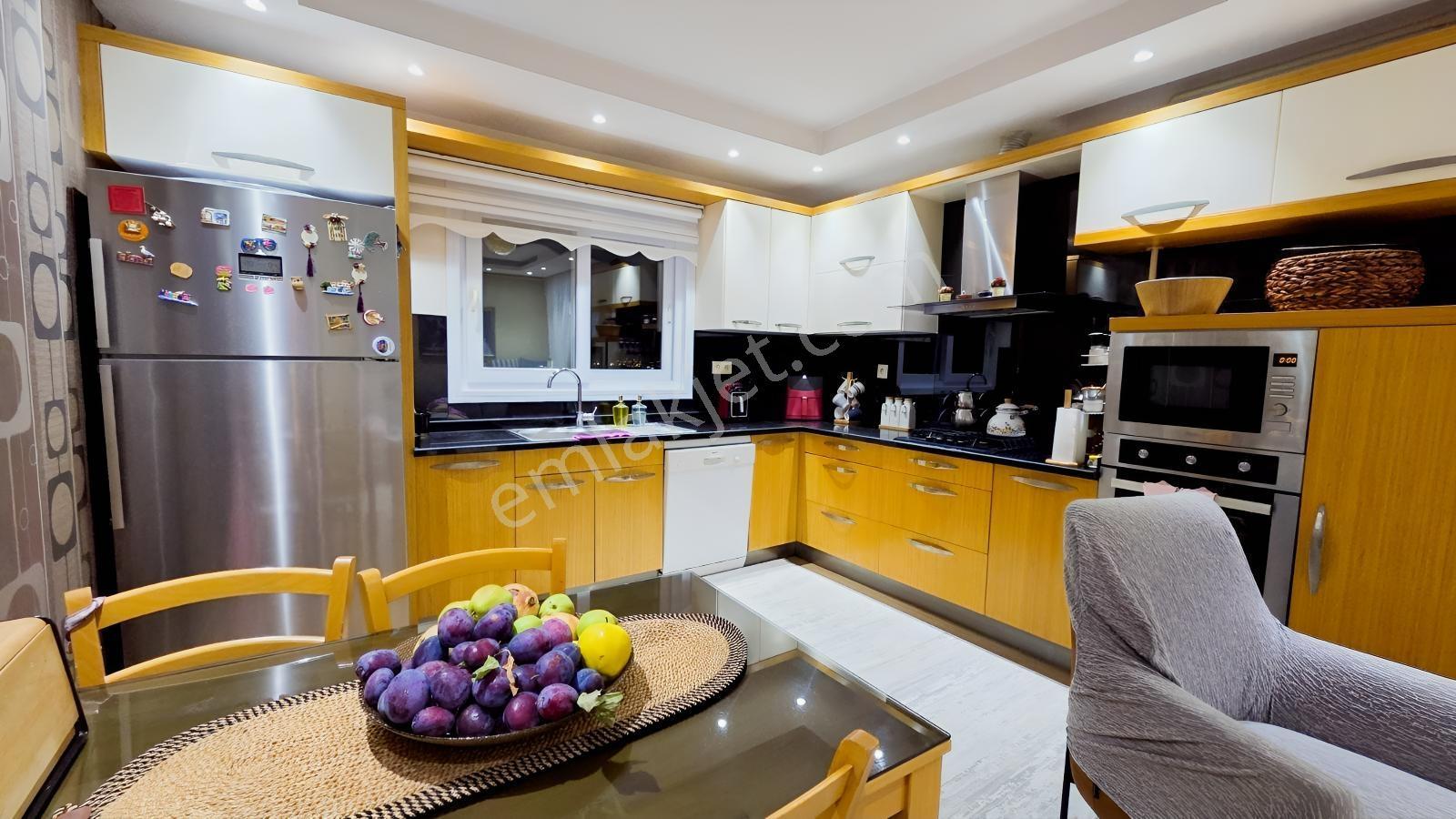 Hüseyin Okan Merzeci'de 4+1 Lüks Daire — fotoğraf 34