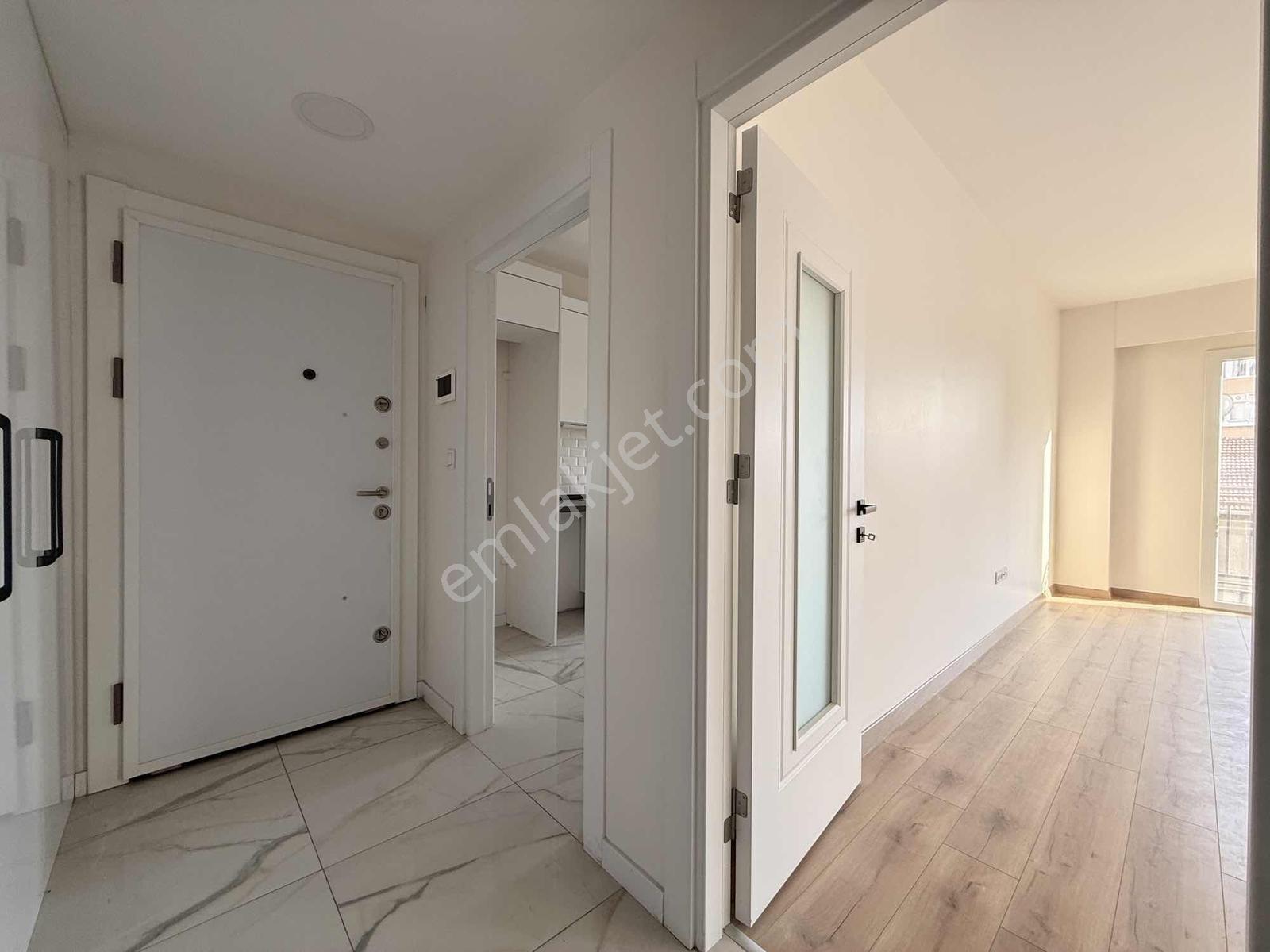 Focus Emlak'tan Pendik Çamçeşme Site İçersinde Satılık 2+1 Daire — fotoğraf 4