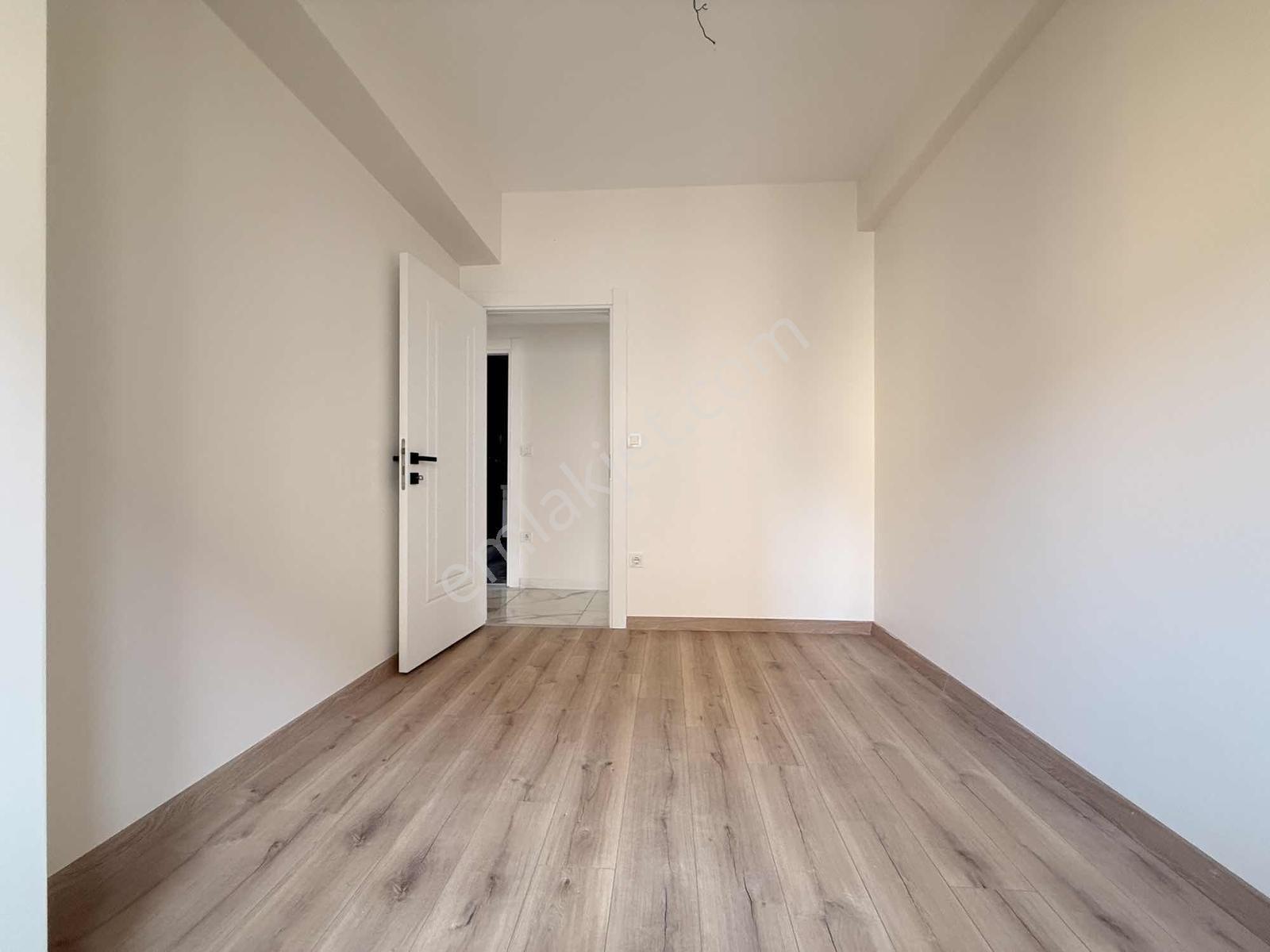 Focus Emlak'tan Pendik Çamçeşme Site İçersinde Satılık 2+1 Daire — fotoğraf 18