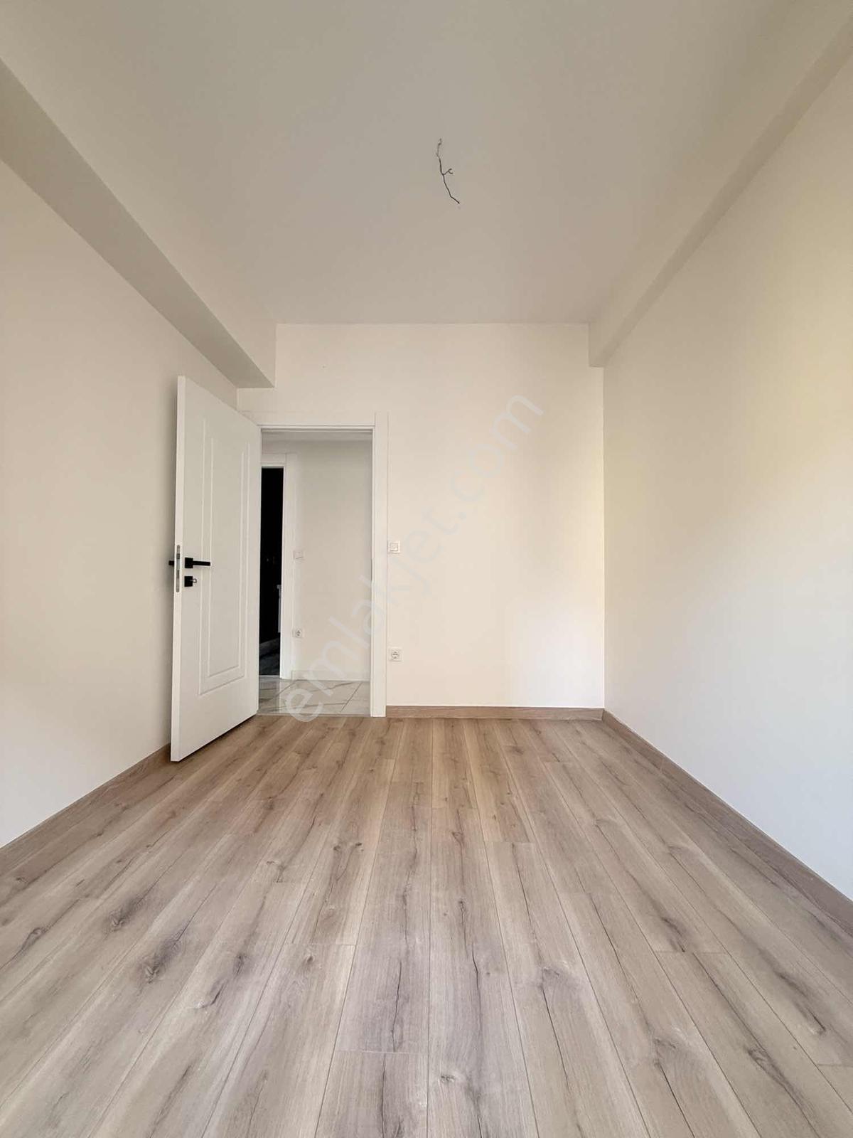 Focus Emlak'tan Pendik Çamçeşme Site İçersinde Satılık 2+1 Daire — fotoğraf 19